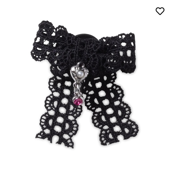 Crocs Jibbitz black lace bows silver tone hearts pink crystal charms set of two - Picture 5 of 6